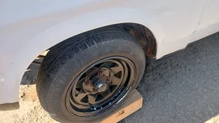 1400 bakkie stripping for parts