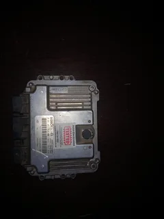 Nissan Primastar 1.9dci ECU