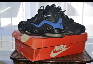 Jordans ands nikes for sale