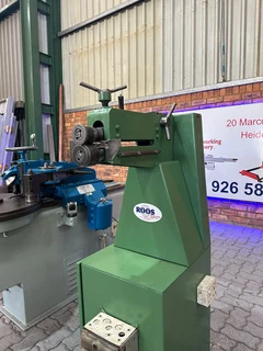 Ducting Roller Lipping Machine