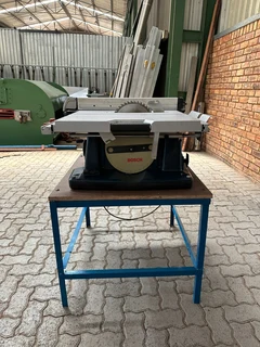 220v Bosch Table Saw