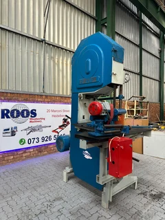 FORESTER 900 BANDSAW