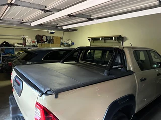 HILUX  TONNY COVER