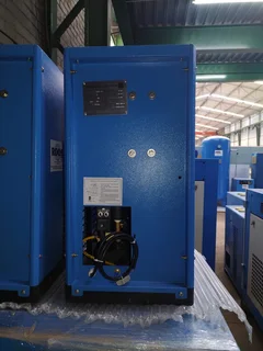 7.5KW  SCREW COMPRESSOR