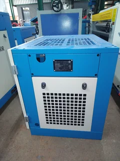 7.5KW  SCREW COMPRESSOR