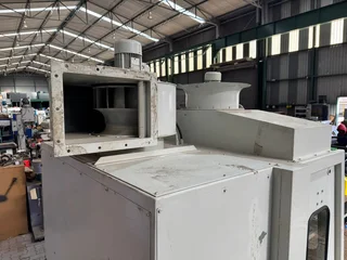 AUTOMATIC THROUGH FEED SPRAYER