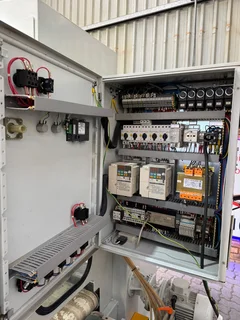 AUTOMATIC THROUGH FEED SPRAYER