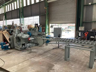 AUTOMATIC DOOR SQUARING LINE