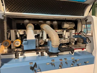 4 HEAD V-HOLD MOULDER