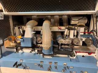 4 HEAD V-HOLD MOULDER