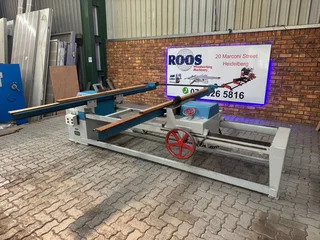 DOUBLE SQUARING MACHINE FOR DOORS AND SHELVING