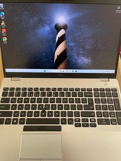 Dell Touchscreen 10th Gen i7 Gaming laptop &#43; free wireless mouse