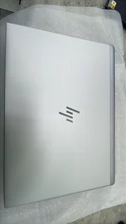 HP Elitebook Win 11 Pro (super fast N very clean)