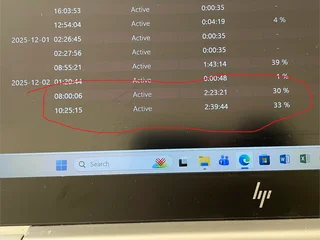 HP Elitebook Win 11 Pro (super fast N very clean)