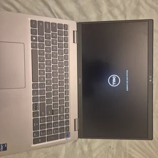 Dell Latitude 5530 – i7 | 16GB RAM | 512GB SSD