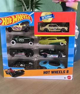 Hot wheels 8 pack cars