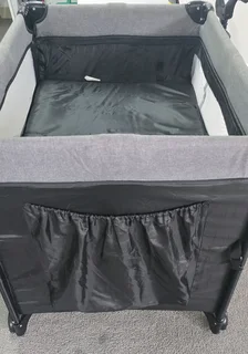 Chelino baby camp cot