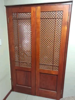 Double Meranti Happy Doors