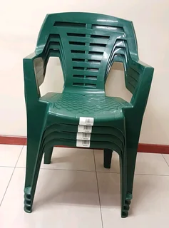 Strong, quality chairs for church or functions x40