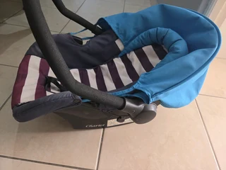 Car seat and pram combo for sale