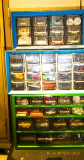 D.Y.I. Handyman Clearing Selection of Hardware