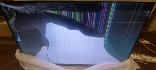 CRACKED SCREEN SKYWORTH 43INCH 43STD6500 0️⃣7️⃣2️⃣3️⃣9️⃣2️⃣5️⃣7️⃣5️⃣6️⃣