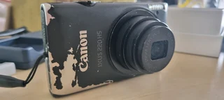 CANON IXUS 220 HS 12.1MP DIGITAL CAMERA 0️⃣7️⃣2️⃣3️⃣9️⃣2️⃣5️⃣7️⃣5️⃣6️⃣ - 2 Batteries included