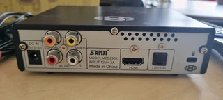 Mede8er MED250X Media Player 2.5&#34; Hard Drive Bay -New Condition0️⃣7️⃣2️⃣3️⃣9️⃣2️⃣5️⃣7️⃣5️⃣6️⃣