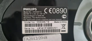 PHILIPS DS8400 PORTABLE DOCKING SPEAKER FOR APPLE DEVICES **072*392*5756