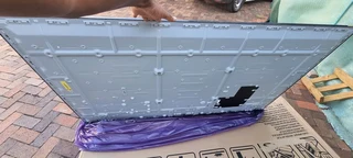 SAMSUNG CRACKED SCREEN ASSEMBLY FOR PARTS - BRAND NEW UA70AU7000K - 70INCH