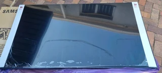 Samsung Cracked Screen Assembly For Parts - Brand New Ua70au7000k - 70inch