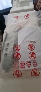 CRACKED SCREEN LG 75INCH 75UP7550PVC - BRAND NEW FOR PARTS 0️⃣7️⃣2️⃣3️⃣9️⃣2️⃣5️⃣7️⃣5️⃣6️⃣