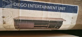 INCOMPLETE DIY TV UNIT STANDS. ALL BRAND NEW SOLD AS A LOT0️⃣7️⃣2️⃣3️⃣9️⃣2️⃣5️⃣7️⃣5️⃣6️⃣PLEASE READ