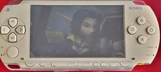 SONY PSP 1000 GOLD WITH GAMES AND ACCESSORIES0️⃣7️⃣2️⃣3️⃣9️⃣2️⃣5️⃣7️⃣5️⃣6️⃣