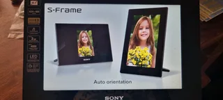 Sony DPF-HD1000 10&#34; Digital Photo Frame (2GB)0️⃣7️⃣2️⃣3️⃣9️⃣2️⃣5️⃣7️⃣5️⃣6️⃣