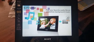 Sony DPF-HD1000 10&#34; Digital Photo Frame (2GB)0️⃣7️⃣2️⃣3️⃣9️⃣2️⃣5️⃣7️⃣5️⃣6️⃣
