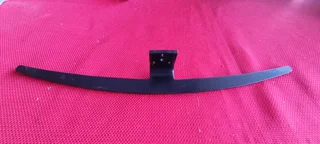 Samsung Original Stand For Ht-e8200 Soundbar0️⃣7️⃣2️⃣3️⃣9️⃣2️⃣5️⃣7️⃣5️⃣6️⃣