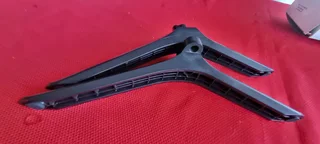 Lg Tv Legs For 55/65inch Models.0️⃣7️⃣2️⃣3️⃣9️⃣2️⃣5️⃣7️⃣5️⃣6️⃣