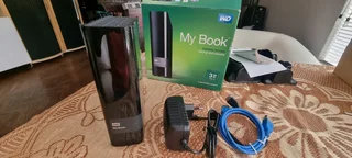 WESTERN DIGITAL My Book 3TB EXTERNAL HARDRIVE USED 0️⃣7️⃣2️⃣3️⃣9️⃣2️⃣5️⃣7️⃣5️⃣6️⃣