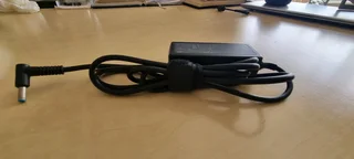 Hp Ac Power Supply 854054-003 Blue Tip 45w Hstnn-da40 19.5v Dc2.31a0️⃣7️⃣2️⃣3️⃣9️⃣2️⃣5️⃣7️⃣5️⃣6️⃣