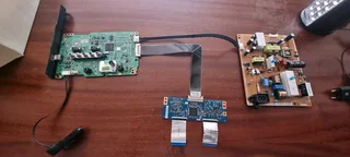 Samsung Ua40d5500 40inch Tv Parts As New From Cracked Screen 0️⃣7️⃣2️⃣3️⃣9️⃣2️⃣5️⃣7️⃣5️⃣6️⃣