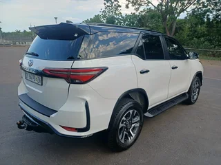 2023 Toyota fortuner 2.8 Gd6