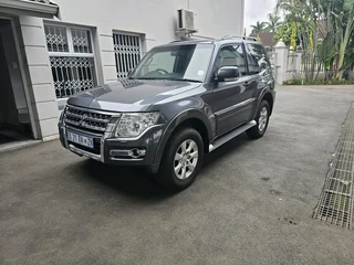 2015 Pajero SWB