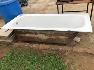 Cast Iron bathtub
