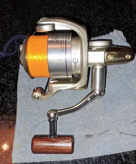 Shimano Sustain Fishing Reel