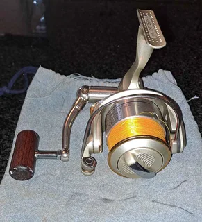 Shimano Sustain Fishing Reel