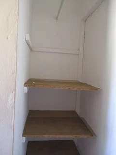 Flat to let,  Ontdekkers road, Ontdekkers park, Roodepoort