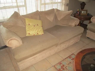 Lounge suite 3 piece