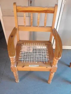 Entrance table with chair