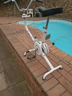 Rowing/cycling Combination Exercise Machine-as New- R400